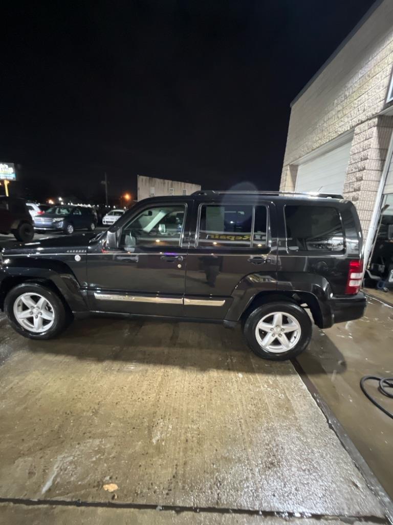 Jeep Liberty Limited 4WD 2012