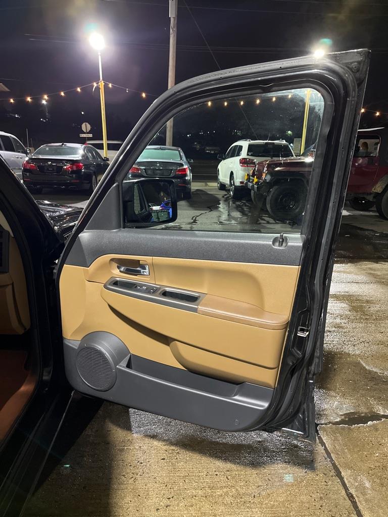 Jeep Liberty Limited 4WD 2012