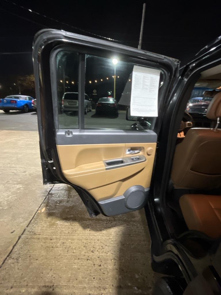 Jeep Liberty Limited 4WD 2012