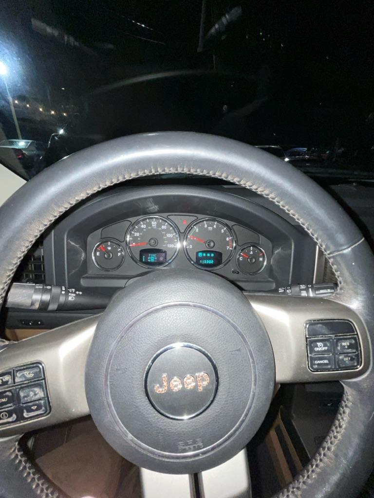 Jeep Liberty Limited 4WD 2012