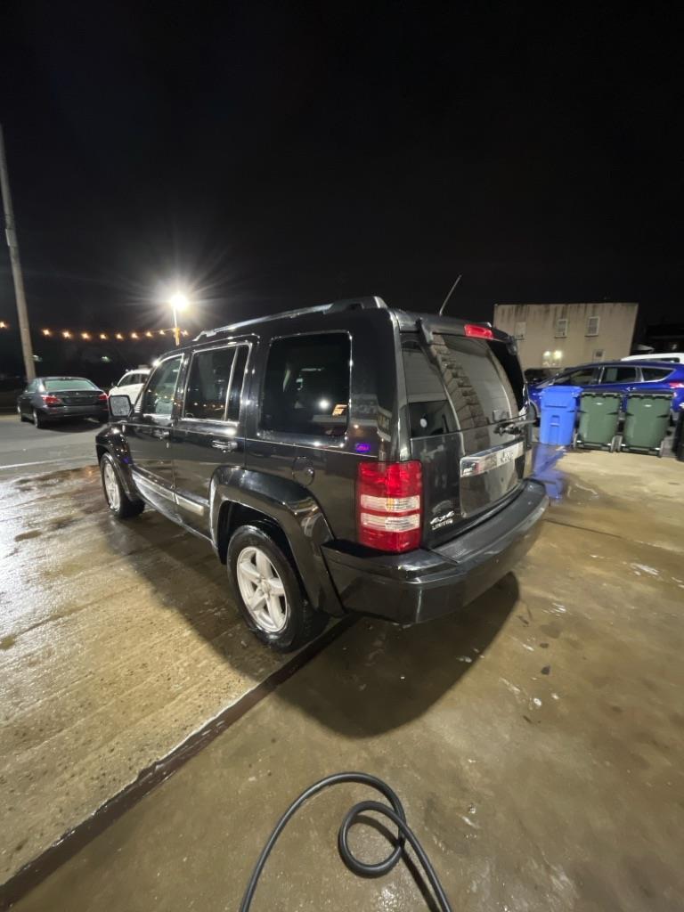 Jeep Liberty Limited 4WD 2012