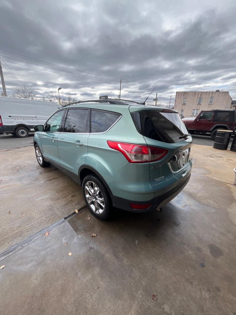 Ford Escape SEL 4WD 2013