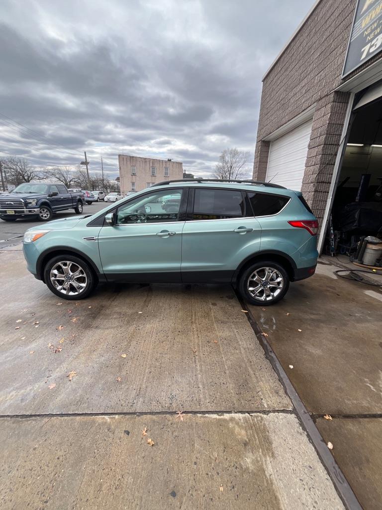 Ford Escape SEL 4WD 2013