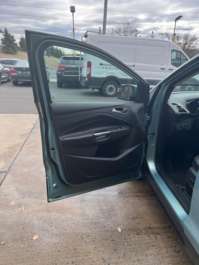 Ford Escape SEL 4WD 2013