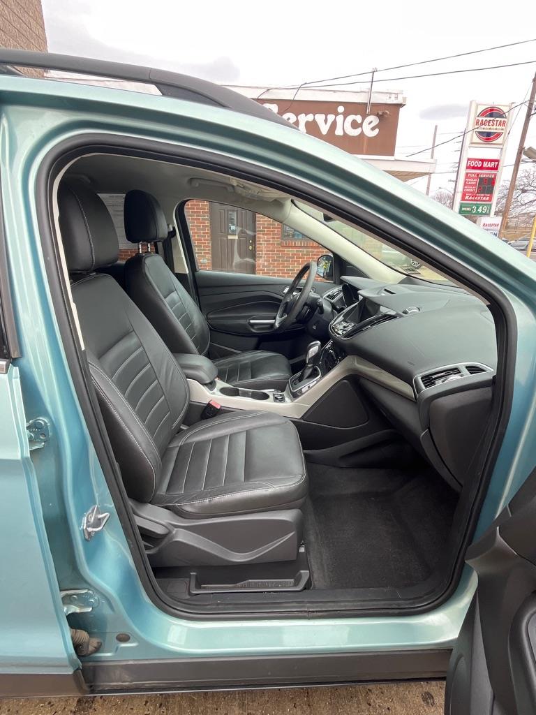 Ford Escape SEL 4WD 2013