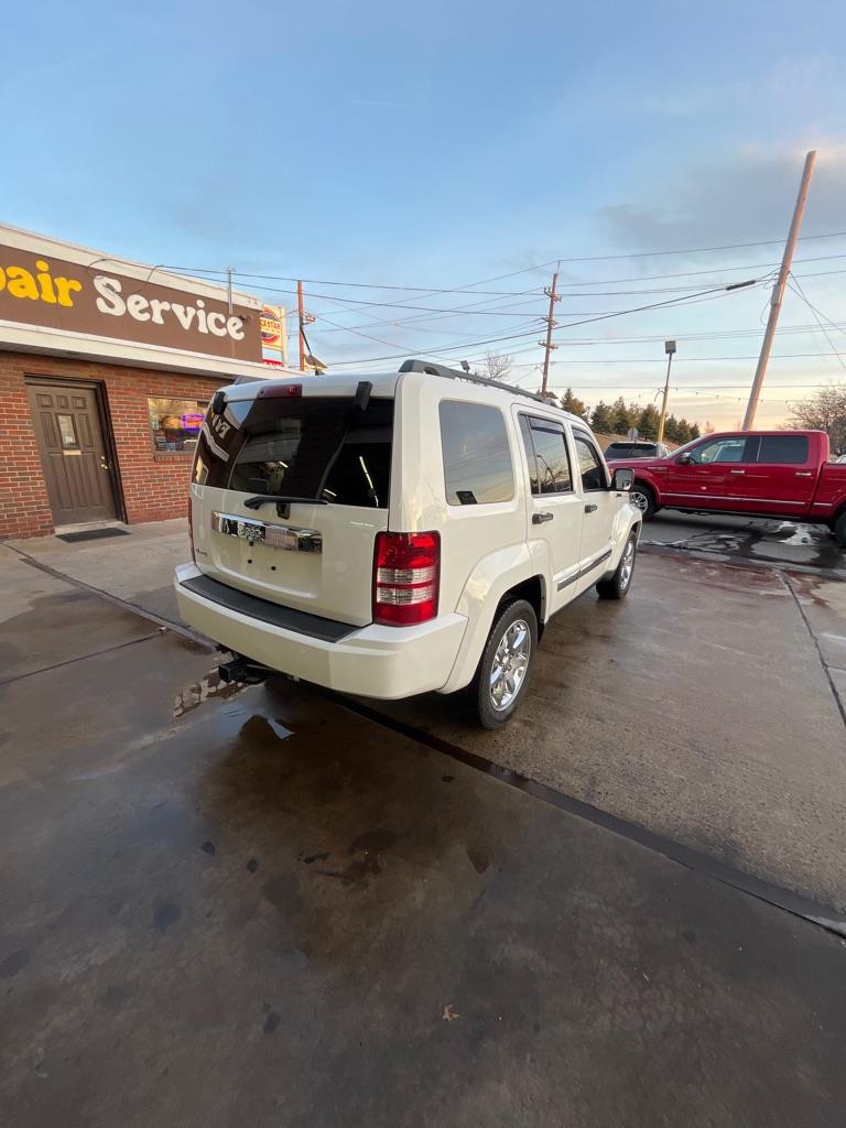 Jeep Liberty Sport 4WD 2012
