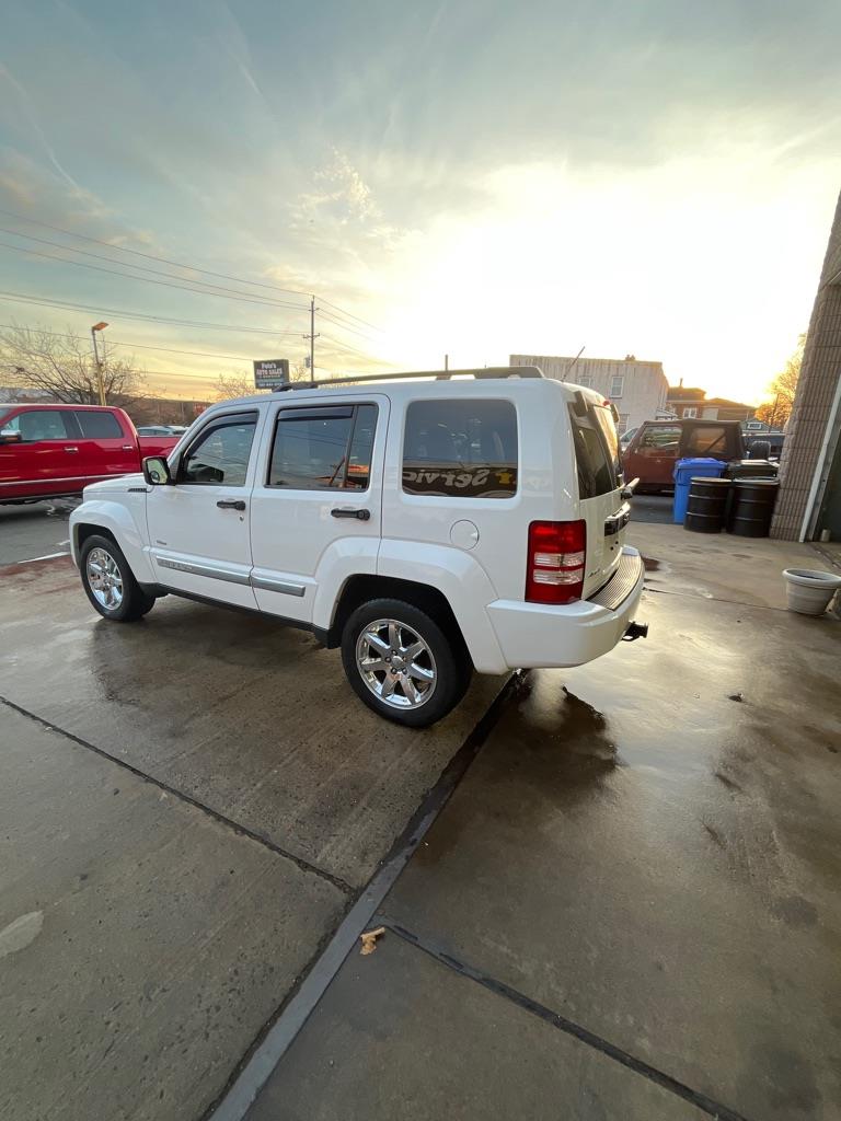 Jeep Liberty Sport 4WD 2012
