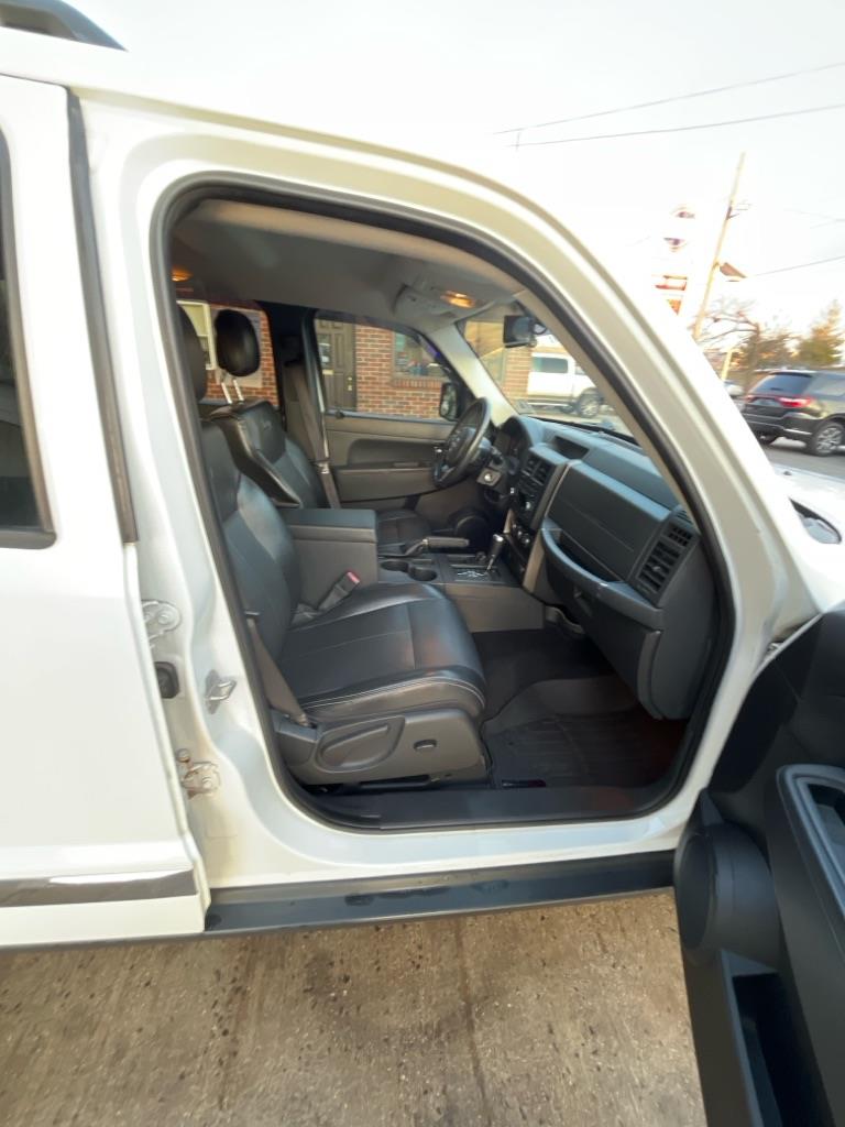 Jeep Liberty Sport 4WD 2012