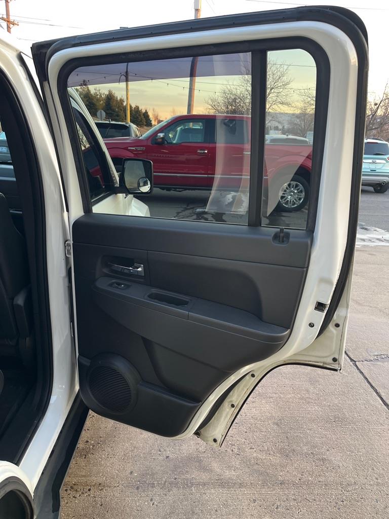 Jeep Liberty Sport 4WD 2012