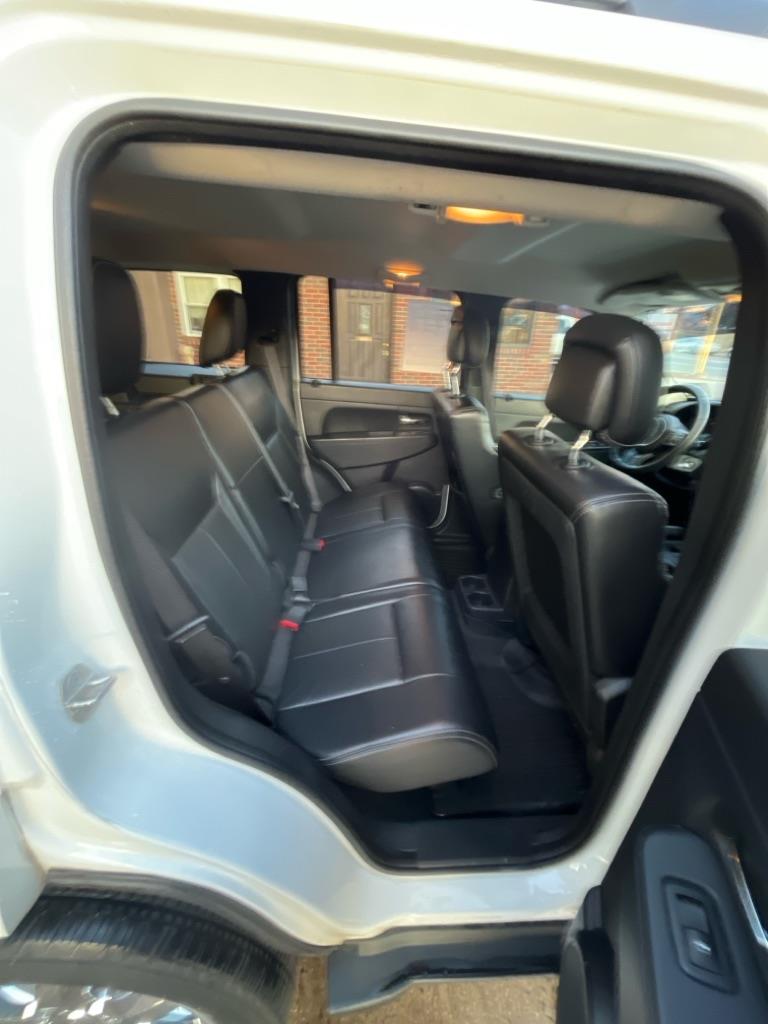 Jeep Liberty Sport 4WD 2012