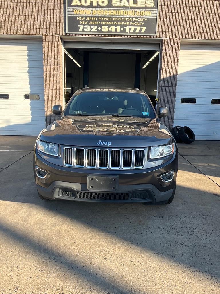 Jeep Grand Cherokee Laredo 4WD 2015