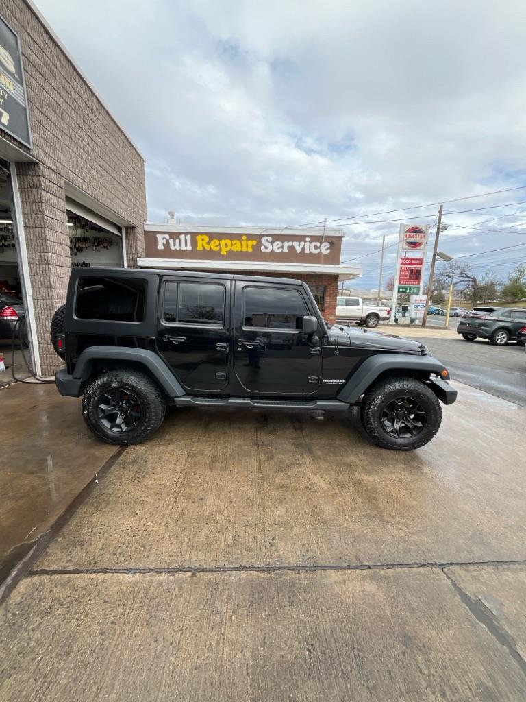 Jeep Wrangler Unlimited Sport 4WD 2014