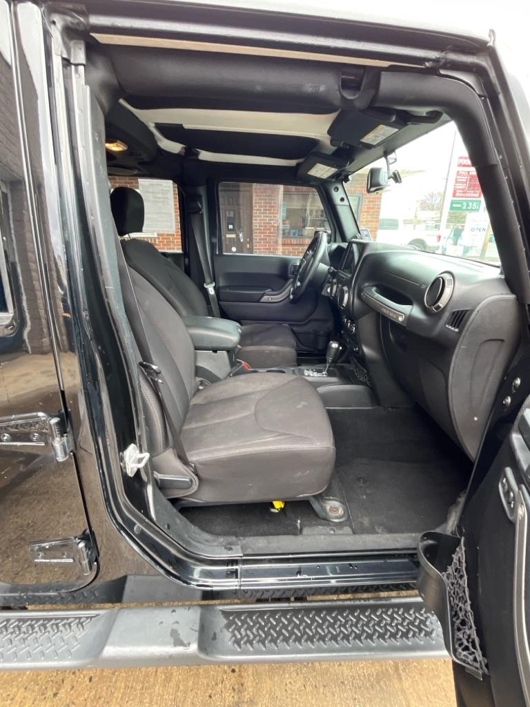 Jeep Wrangler Unlimited Sport 4WD 2014