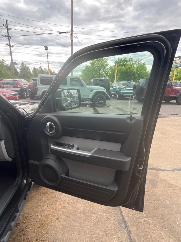 Dodge Nitro SLT 4WD 2009