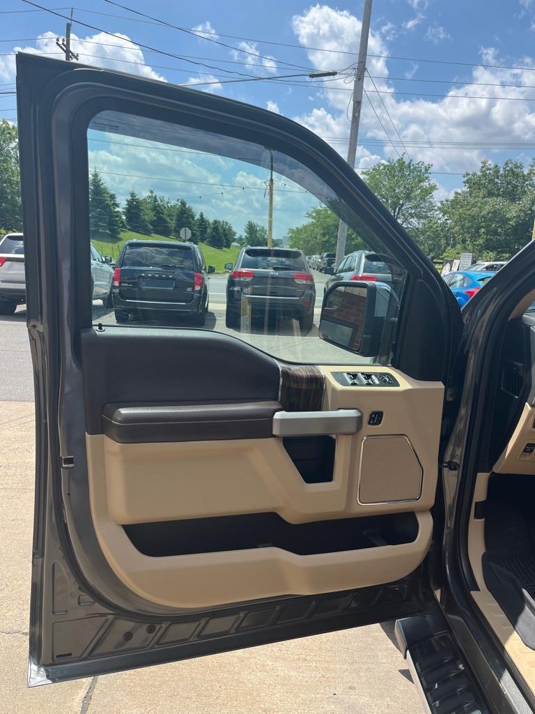 Ford F-150 Lariat SuperCrew Short Box 4WD 2018