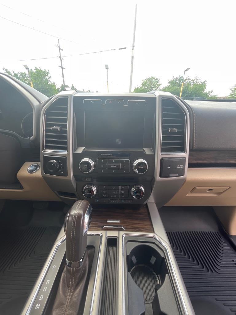 Ford F-150 Lariat SuperCrew Short Box 4WD 2018