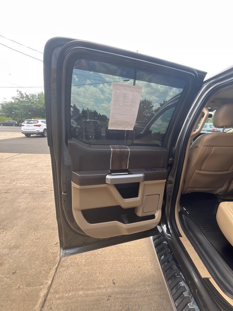 Ford F-150 Lariat SuperCrew Short Box 4WD 2018