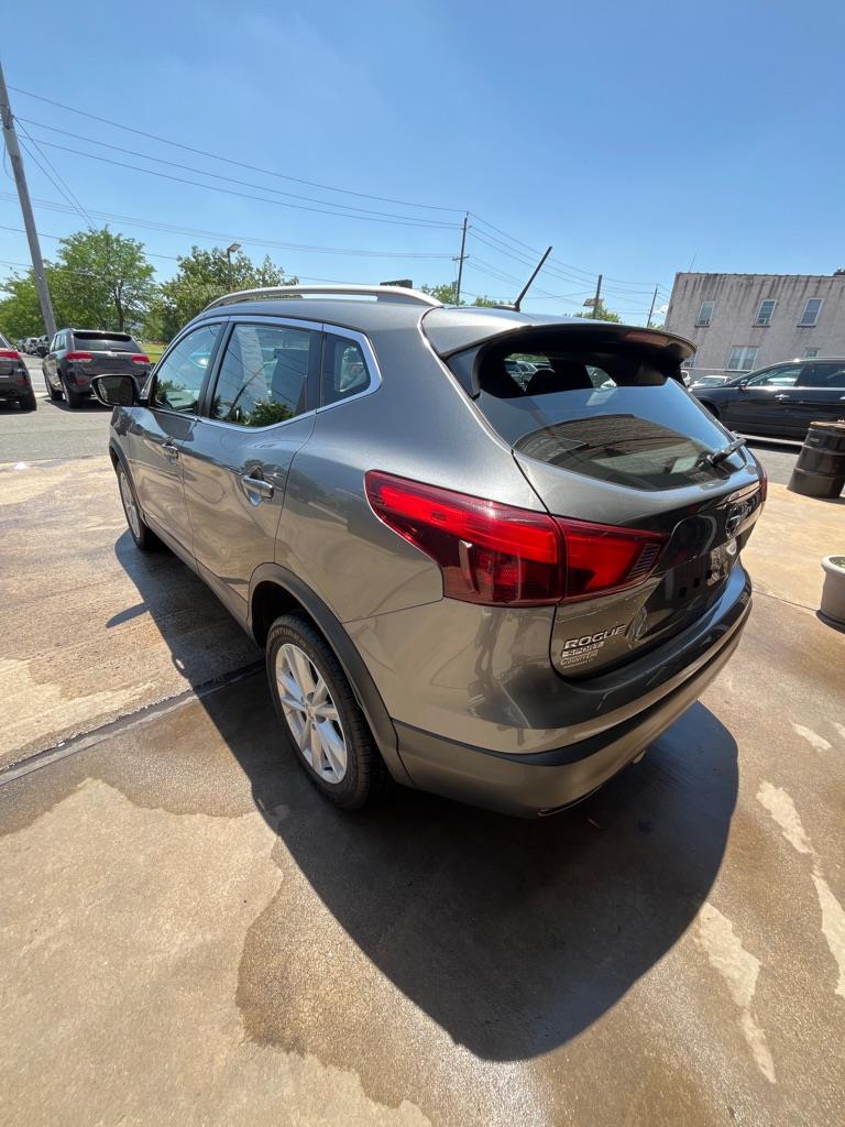 Nissan Rogue Sport SV AWD 2018