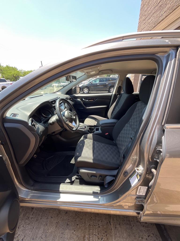 Nissan Rogue Sport SV AWD 2018