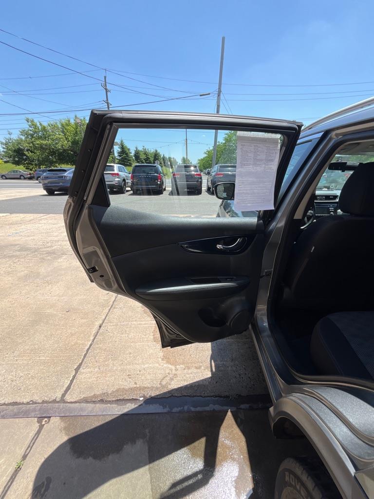 Nissan Rogue Sport SV AWD 2018