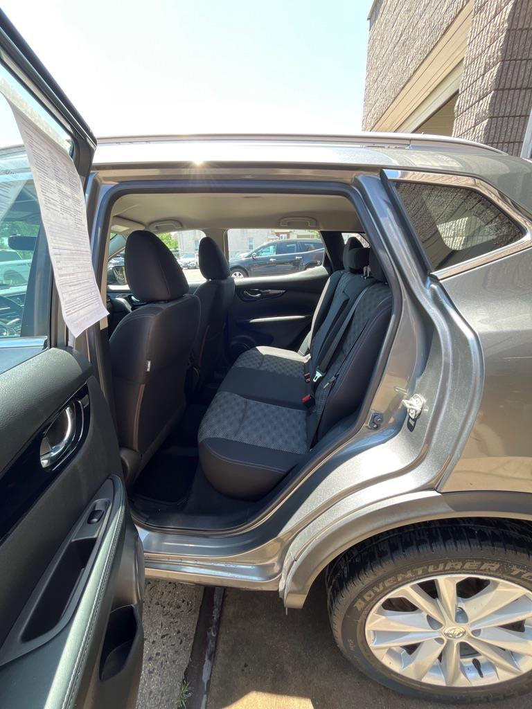 Nissan Rogue Sport SV AWD 2018