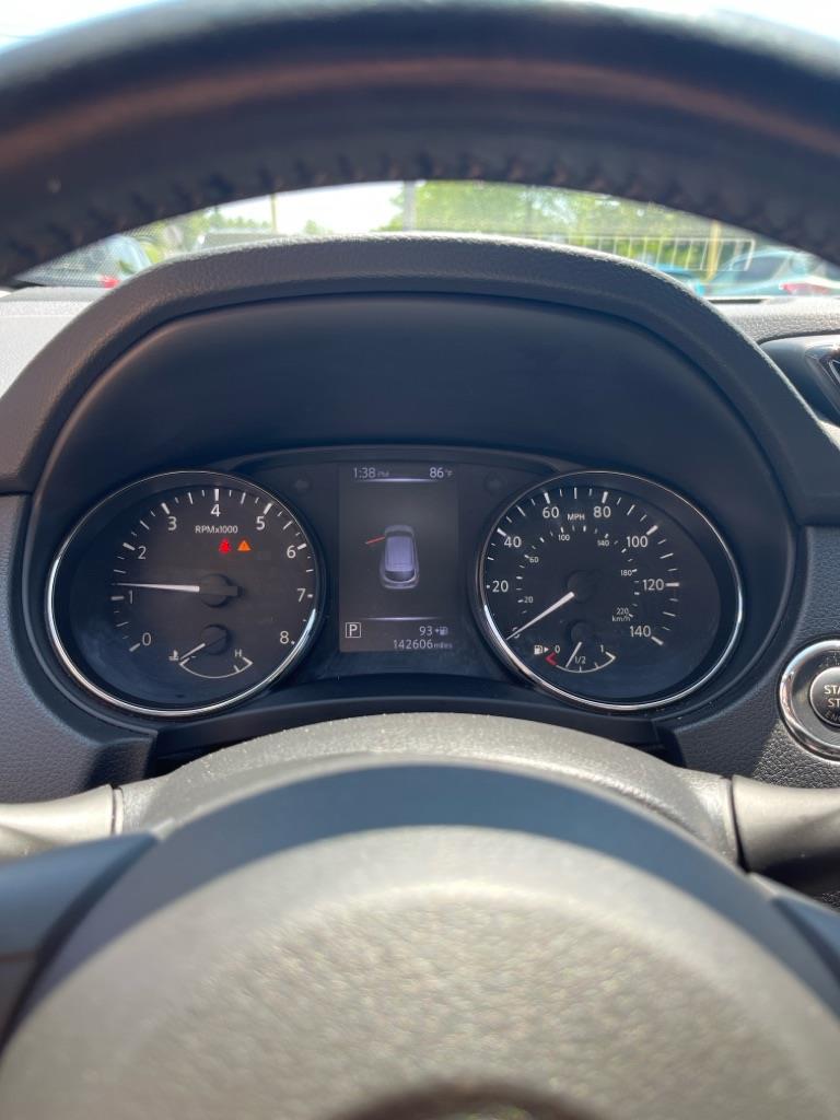 Nissan Rogue Sport SV AWD 2018