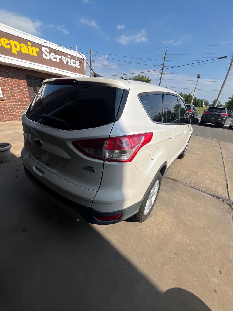 Ford Escape SE 4WD 2015