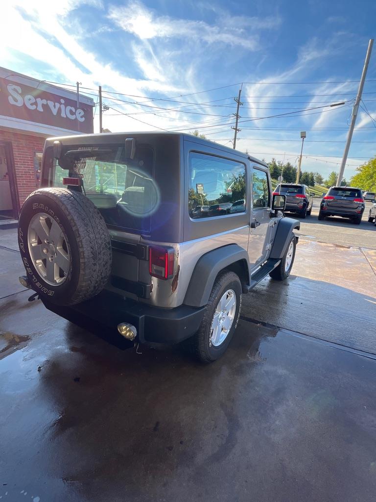 Jeep Wrangler Sport 4WD 2013