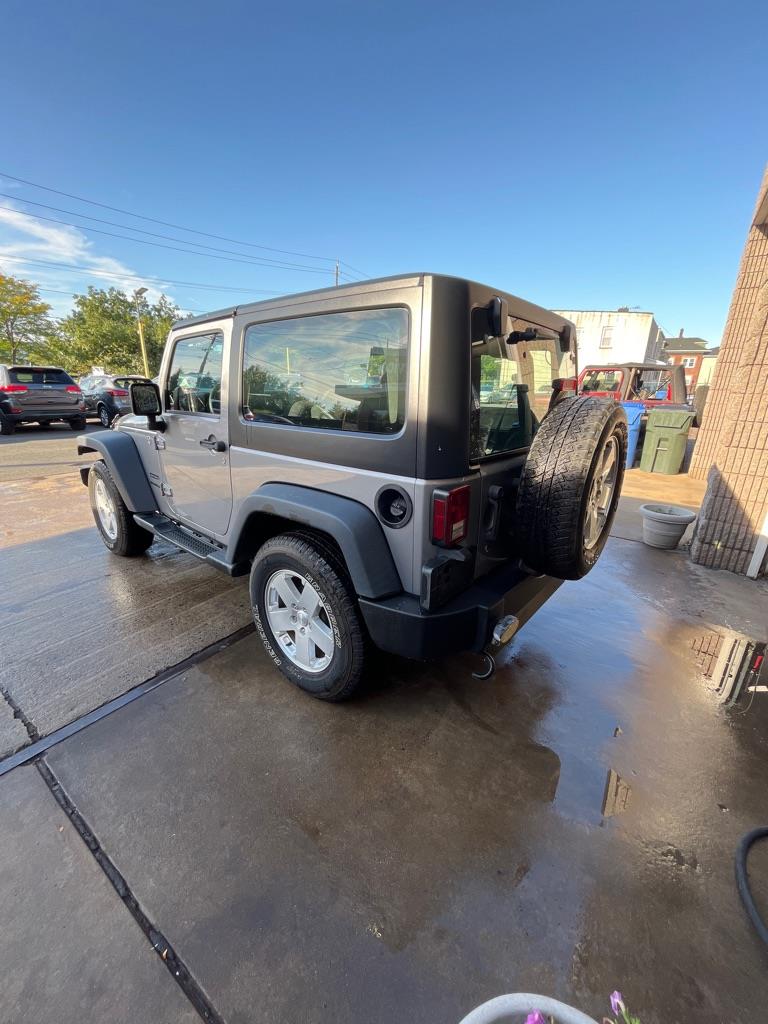Jeep Wrangler Sport 4WD 2013