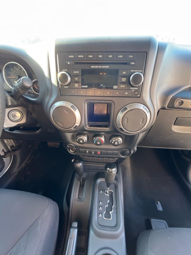 Jeep Wrangler Sport 4WD 2013