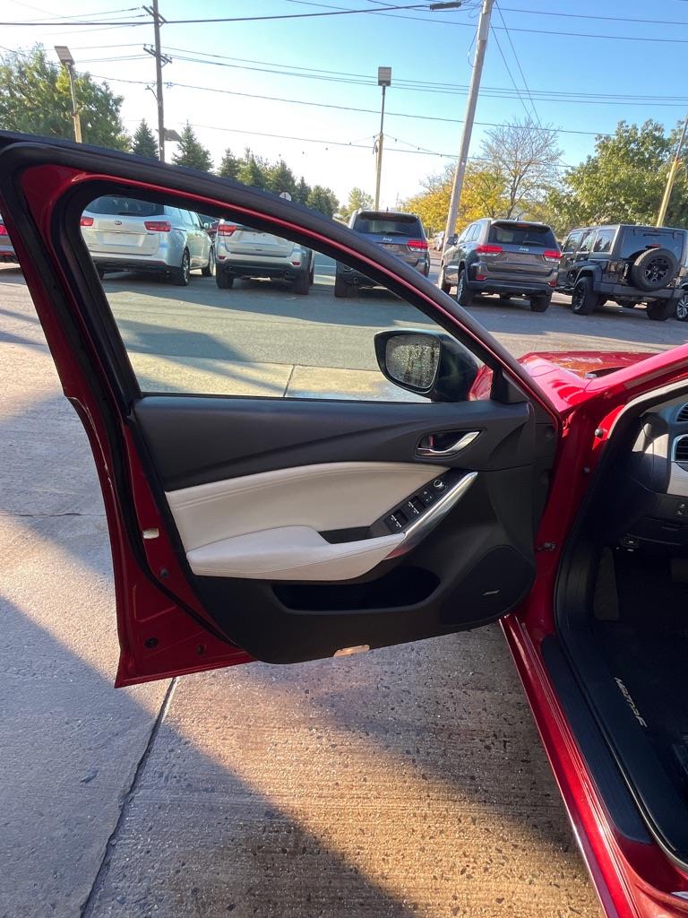 Mazda MAZDA6 i Grand Touring 2016