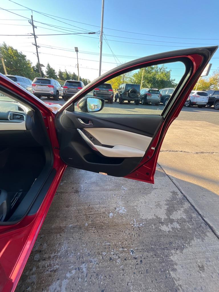 Mazda MAZDA6 i Grand Touring 2016