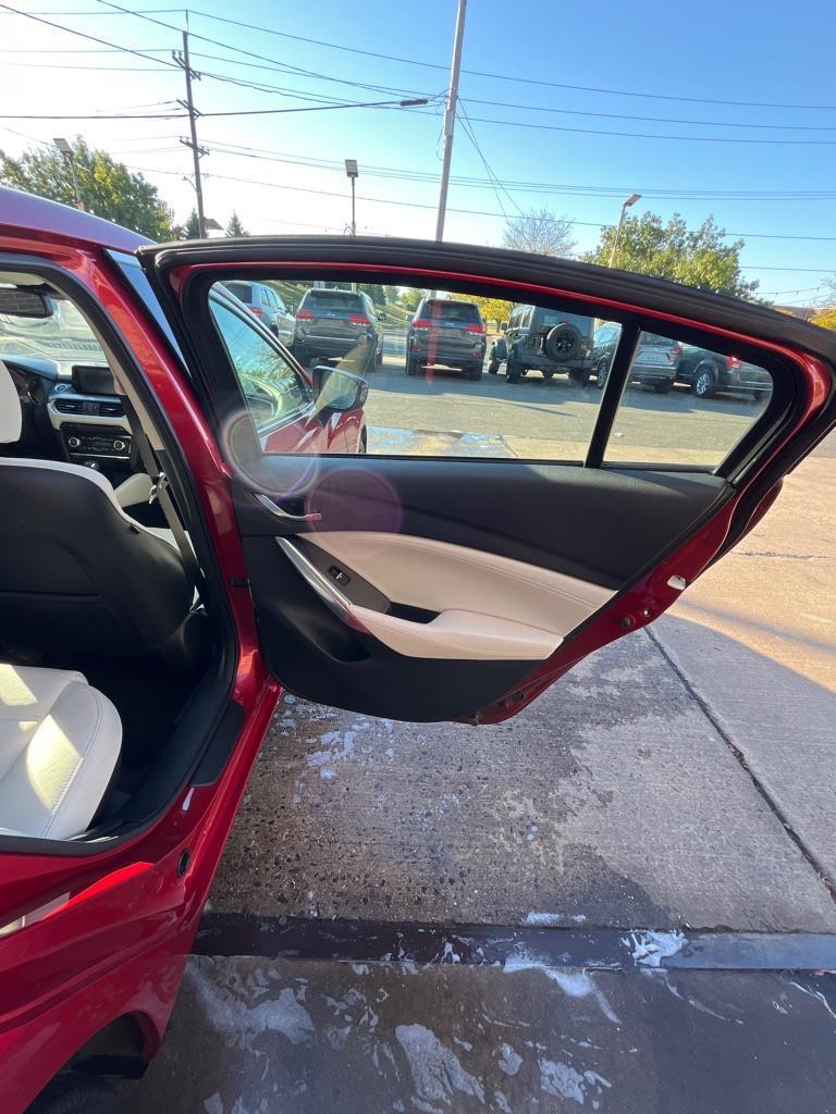 Mazda MAZDA6 i Grand Touring 2016