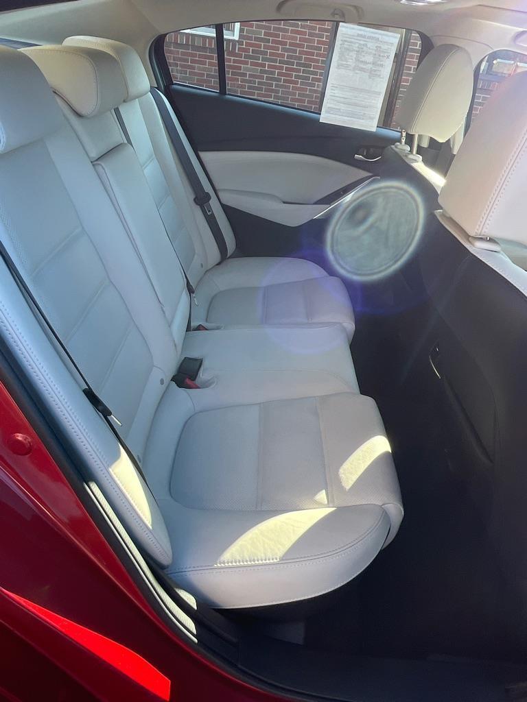 Mazda MAZDA6 i Grand Touring 2016