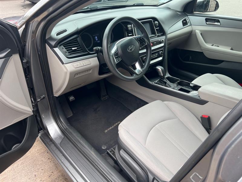 Hyundai Sonata SE 2018
