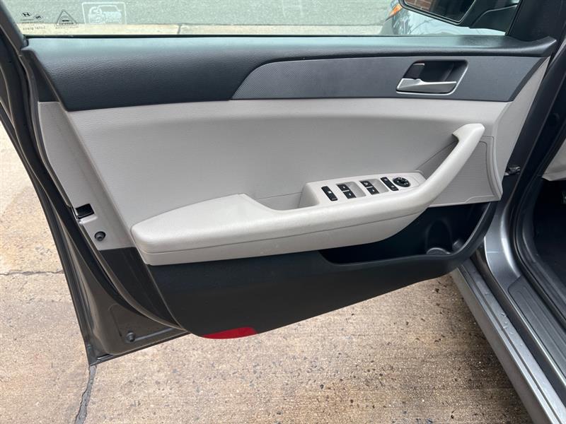 Hyundai Sonata SE 2018