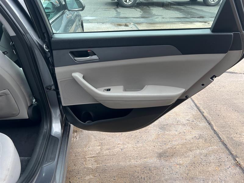 Hyundai Sonata SE 2018