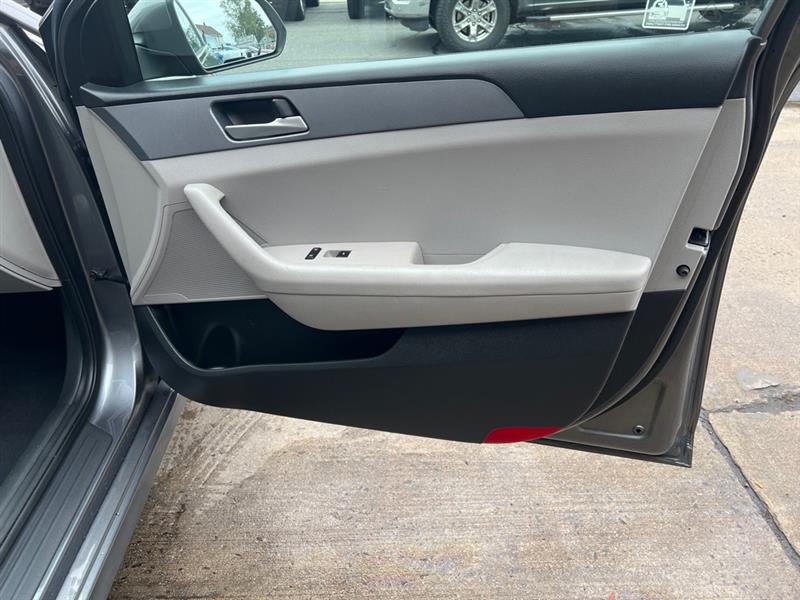 Hyundai Sonata SE 2018