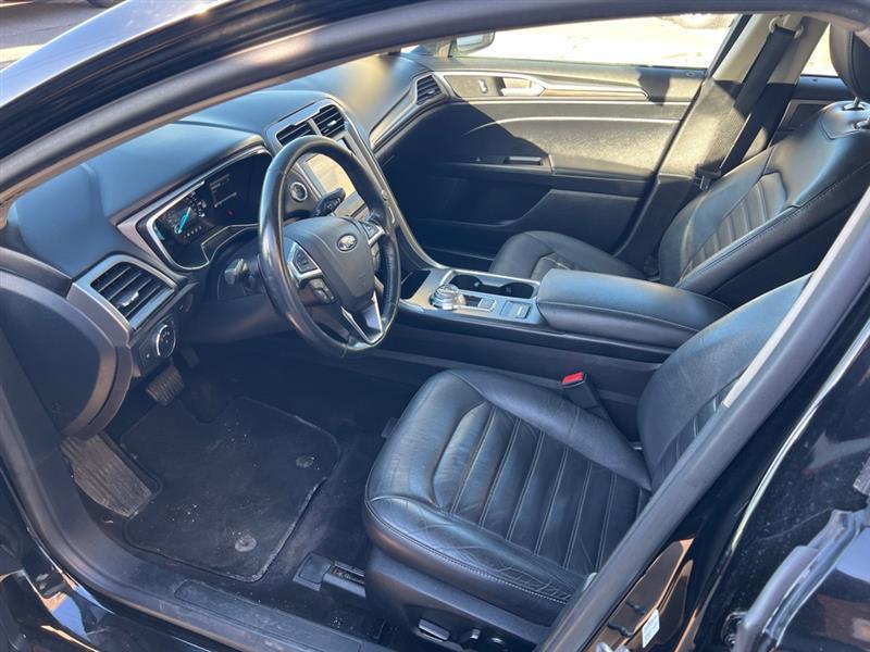 Ford Fusion SE 2017