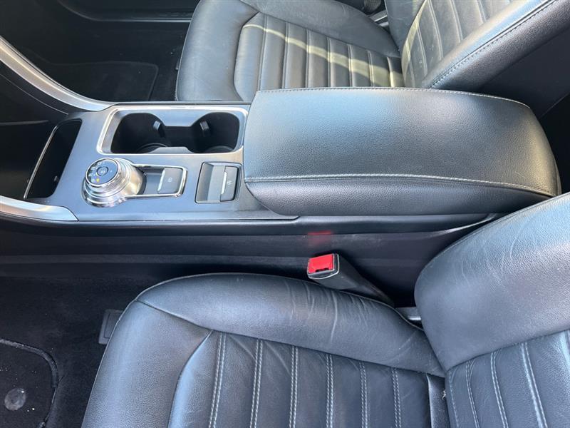 Ford Fusion SE 2017