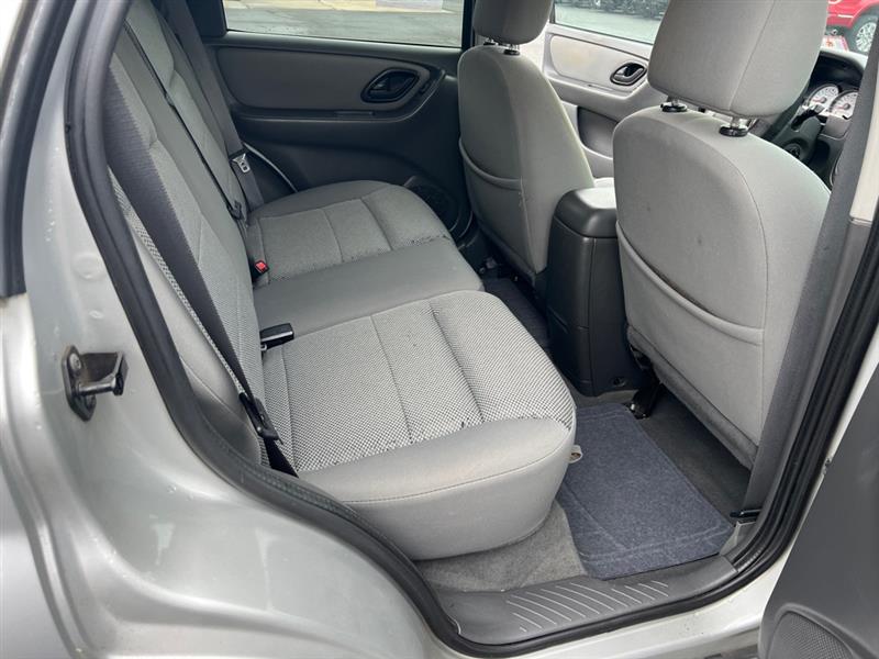 Ford Escape XLT 4WD 2005