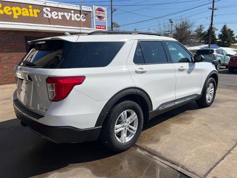 Ford Explorer XLT AWD 2021