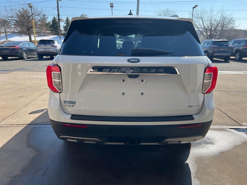 Ford Explorer XLT AWD 2021