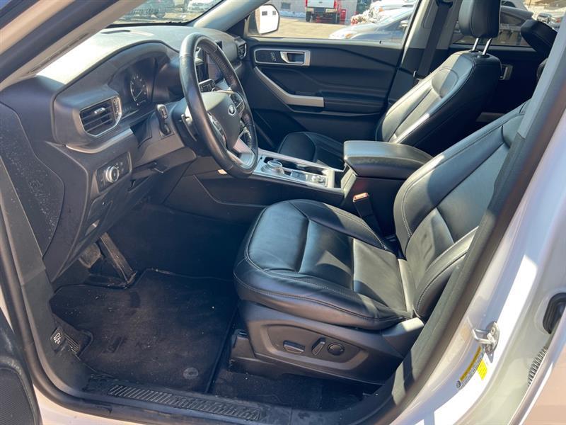 Ford Explorer XLT AWD 2021