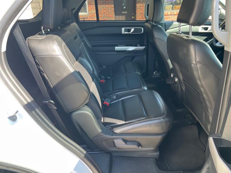 Ford Explorer XLT AWD 2021