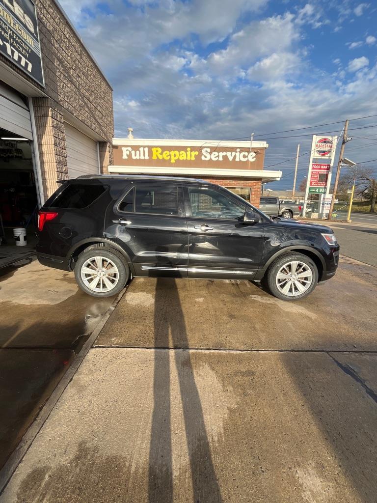 Ford Explorer Limited 4WD 2019