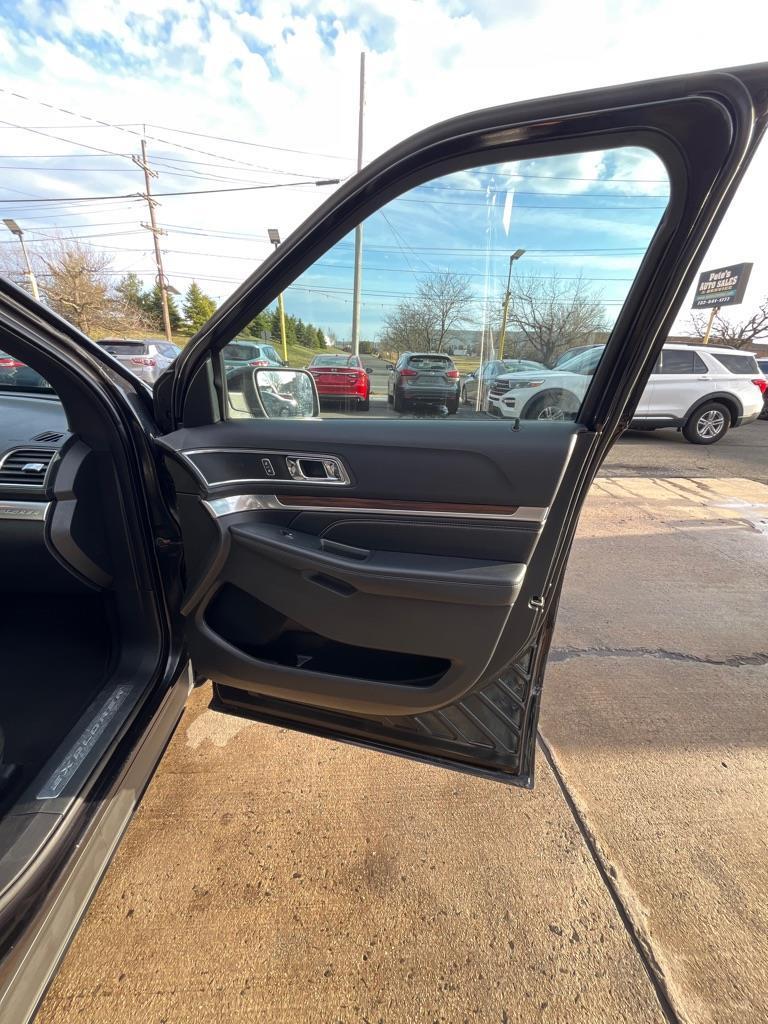 Ford Explorer Limited 4WD 2019