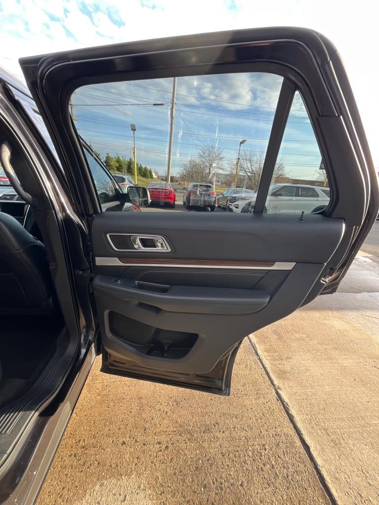 Ford Explorer Limited 4WD 2019