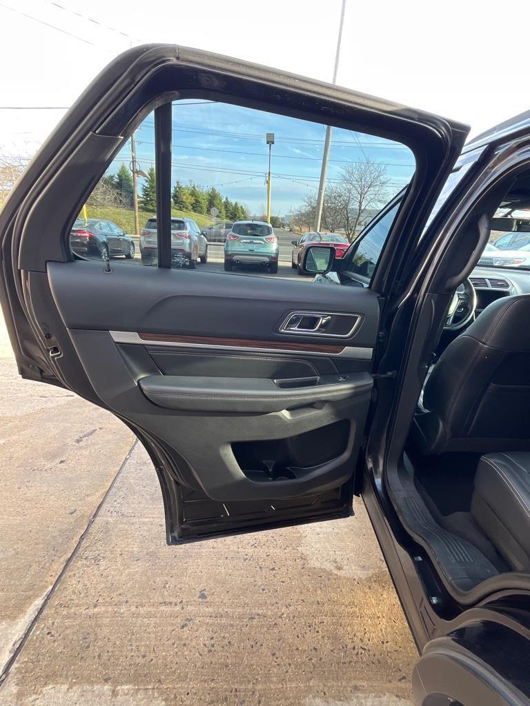 Ford Explorer Limited 4WD 2019