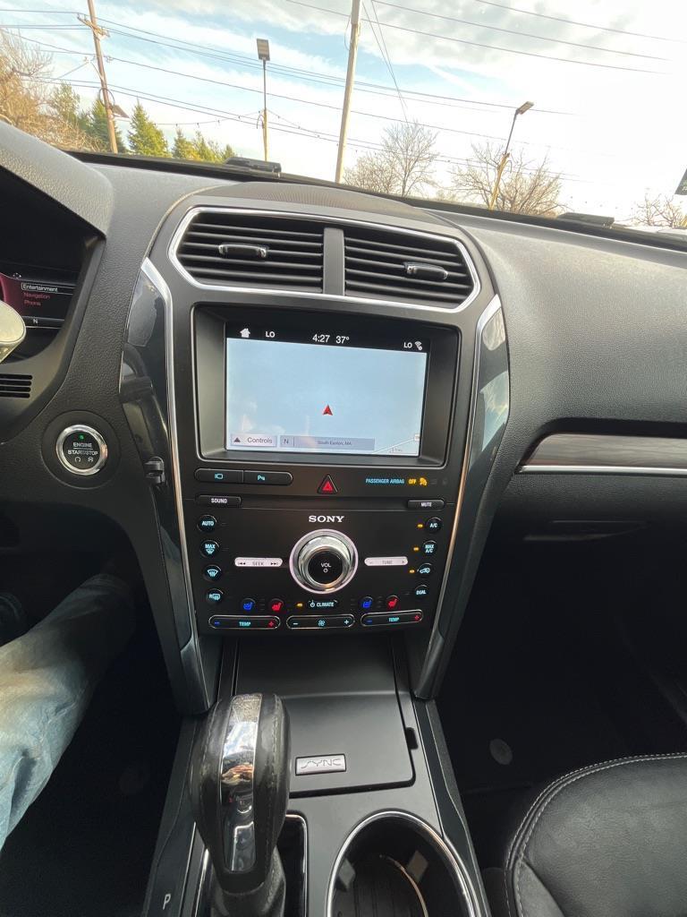 Ford Explorer Limited 4WD 2019